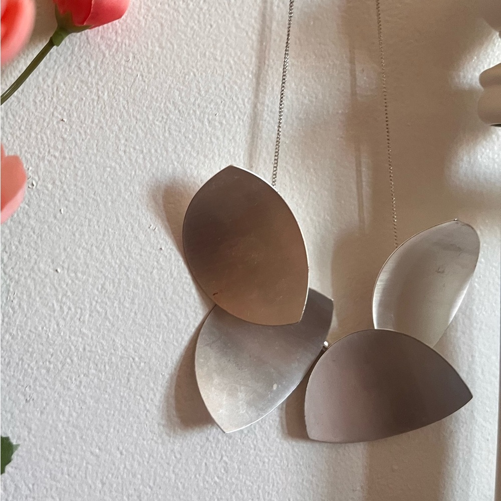 Etereo Metallic Necklace